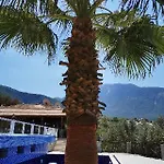 Celay Hotell
