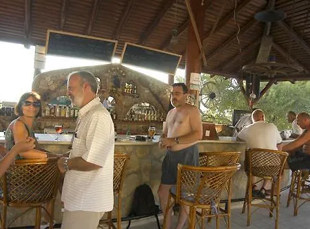Celay Otel 3*