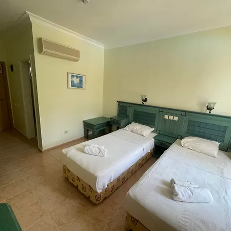 Otel Celay 3*