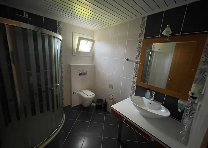 Celay Ολουντενίζ