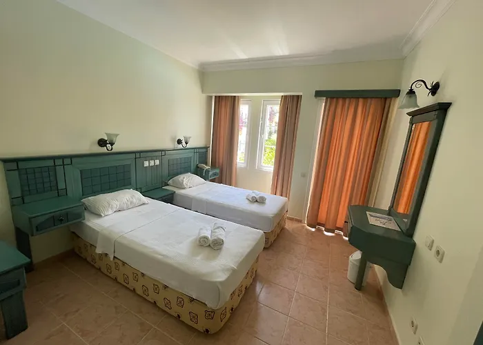 Celay 3* Ολουντενίζ