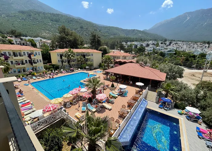 Ξενοδοχείο Celay 3*